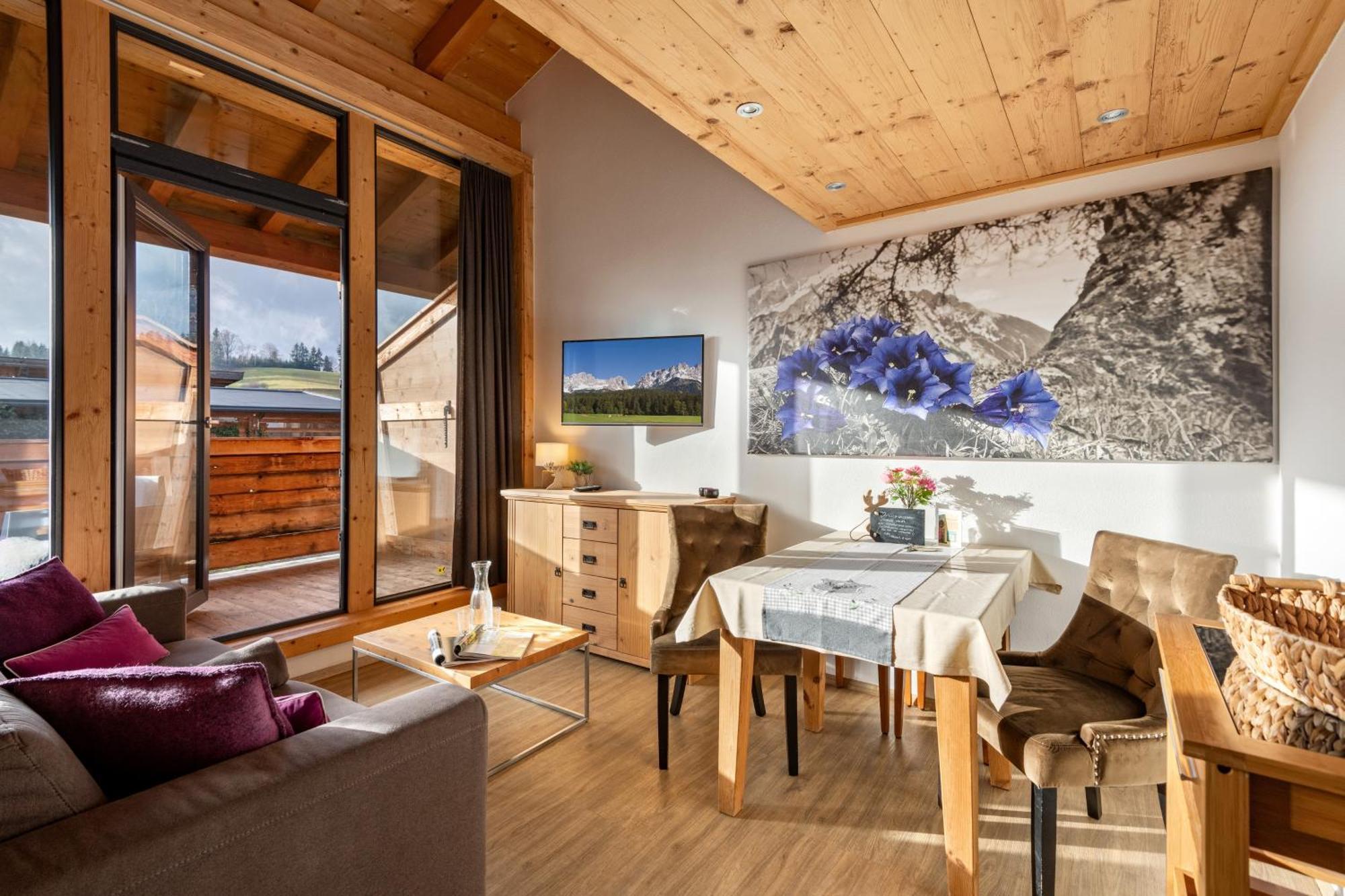 Narzenhof Wellness Chalets, Familien & Luxus Apartments Am Bauernhof Sankt Johann in Tirol Esterno foto